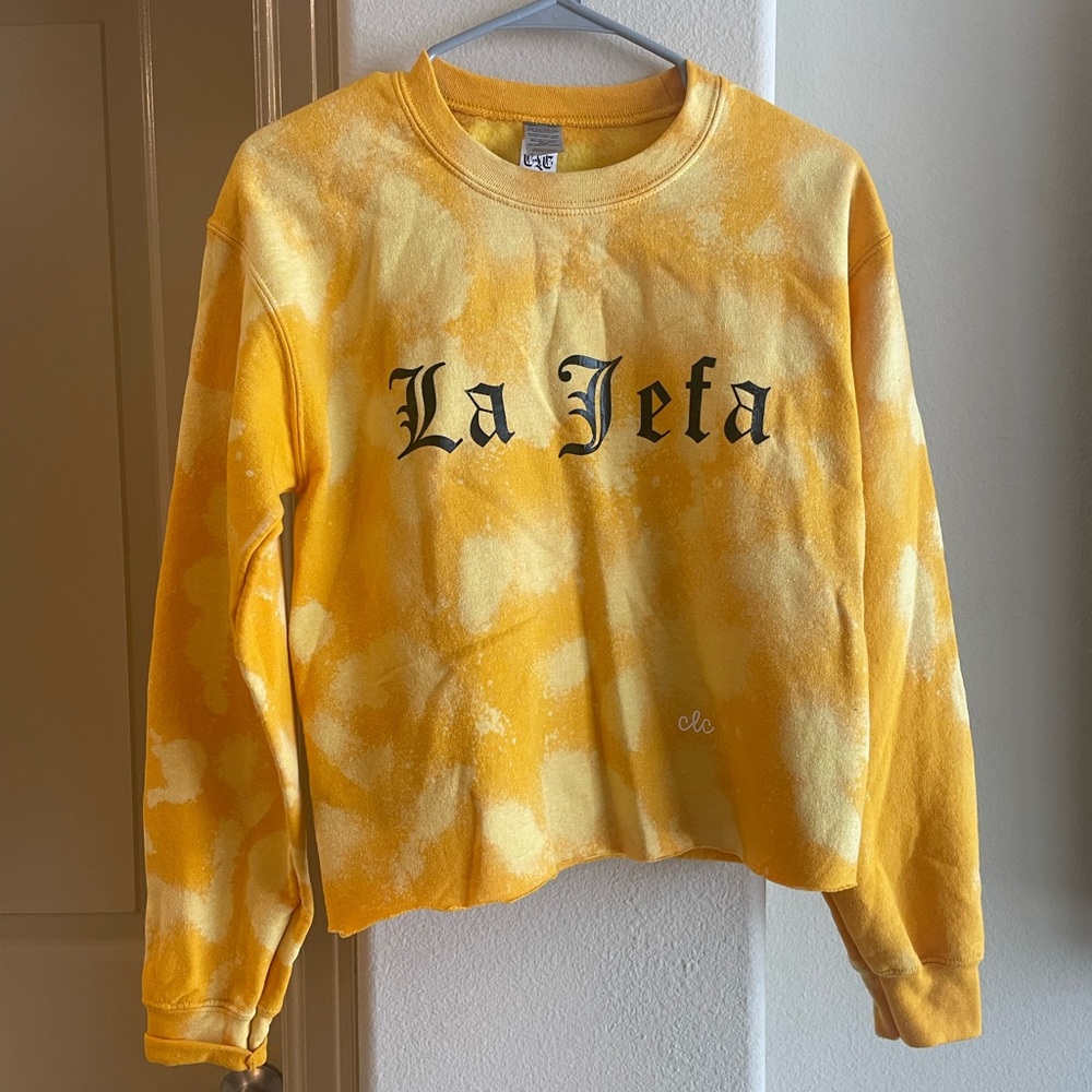 Super nice CLC crop top!